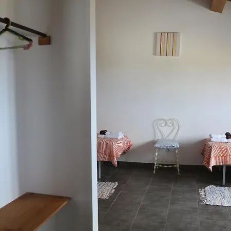 Casa Camarinhas Raal 542- Casa Partilhada 招待所 Ginetes