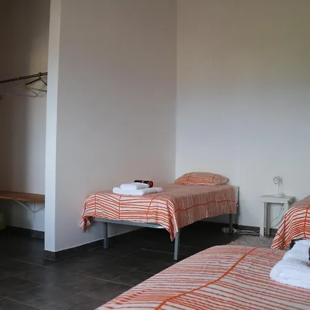 Casa Camarinhas Raal 542- Casa Partilhada 게스트하우스 Ginetes