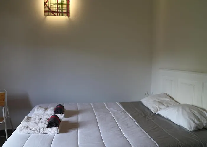 Casa Camarinhas Raal 542- Casa Partilhada 게스트하우스 Ginetes