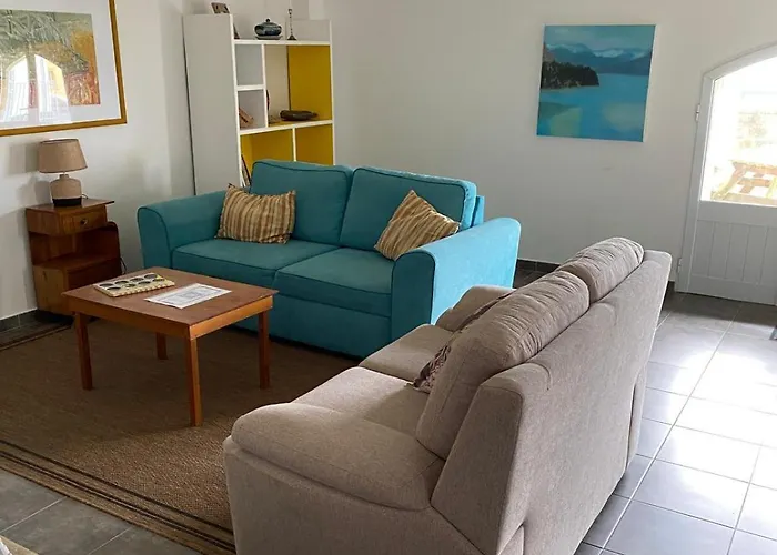 Casa Camarinhas Raal 542- Casa Partilhada Gasthof 3*